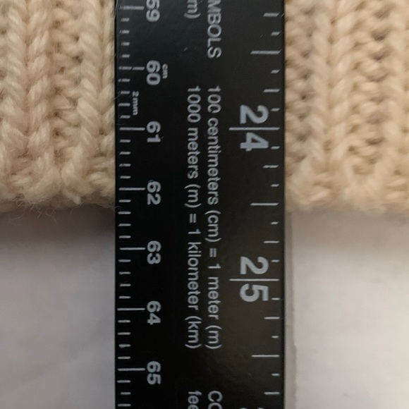 Vintage GAELTARRA Handloomed Aran 100% Pure New Wool Fisherman Sweater - Picture 6 of 12